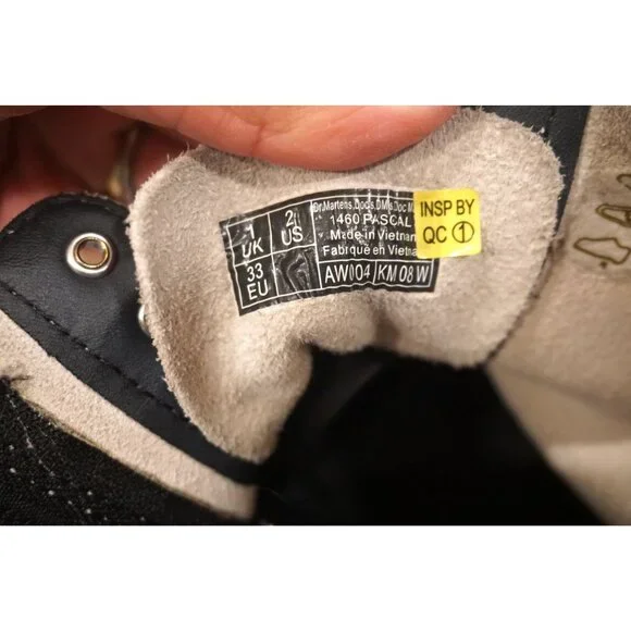 Dr. Martens Girls Holographic Combat Boots – Size 2 - Picture 8 of 11